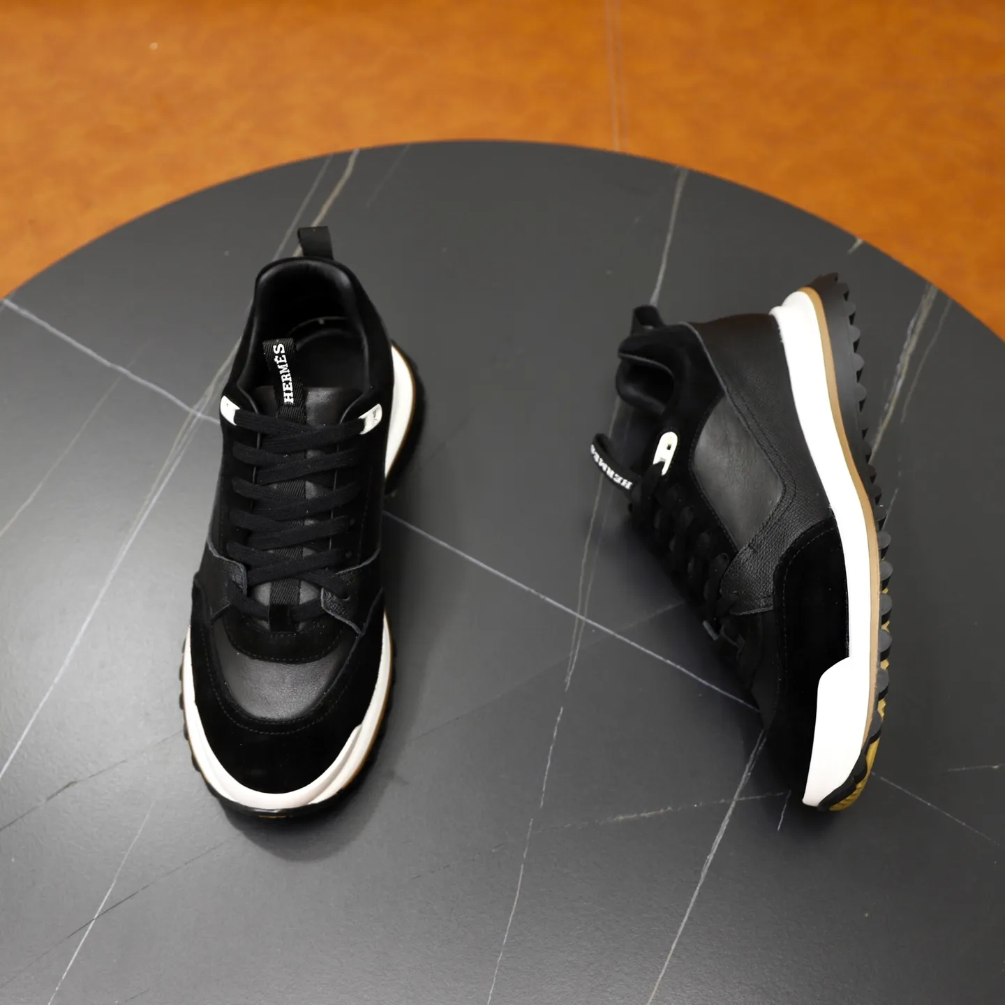 Men's shoes: 462💰🎬【Hermès】Official website synchronization Counter quality French Paris catwalk style Simple and classic Imported original fabric Original outsole Size (size): 38-44
